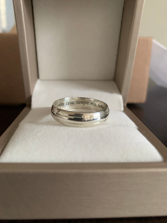 Anillo Bruno